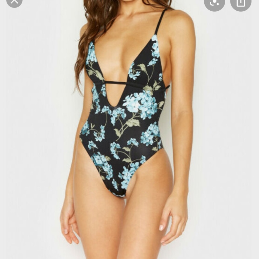 Frankies Bikinis Janelle